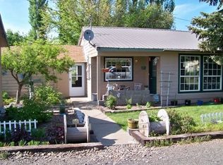 312 3rd St, Summerville, OR 97876