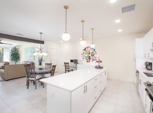 181 The Riv, Palm Springs, CA 92262