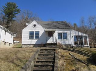 26 Mountain Rd, Torrington, CT 06790