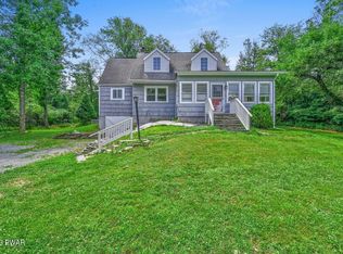 185 Rosencranse Rd, Honesdale, PA 18431
