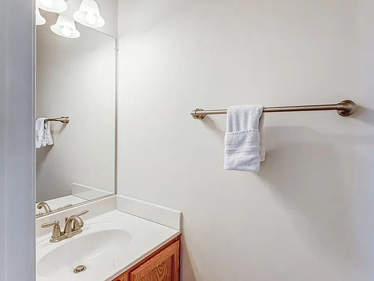 8312 Telegraph Rd — Photo 35