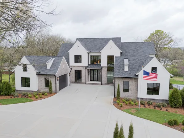 1517 Puryear Pl, Brentwood, TN 37027