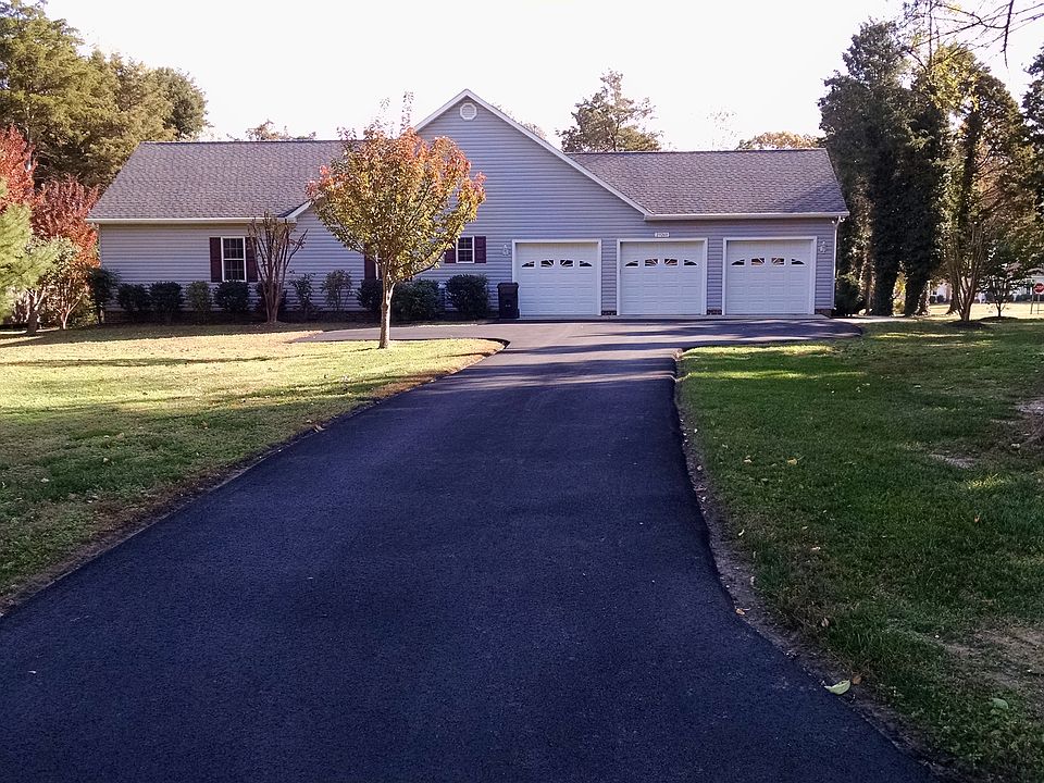 2nd image of 23268 Patuxent View Rd