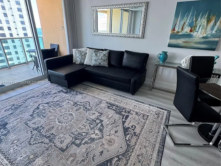 2501 S Ocean Dr #Penthouse 05 — Photo 3