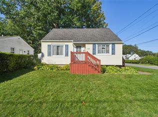 165 Marwood Rd, Rochester, NY 14616