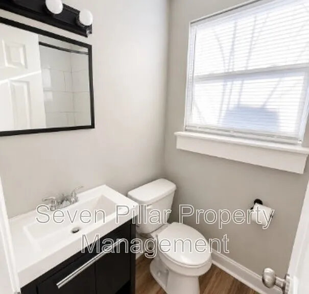 1048 Republic Ave — Photo 6