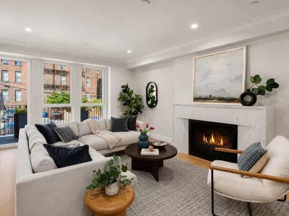 144 Worcester St #Ii, Boston, MA 02118