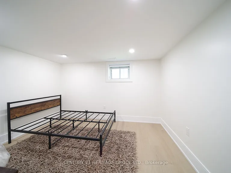270 Brighton Ave — Photo 16