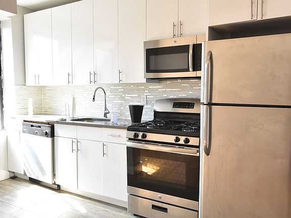 2nd image of 592 Union Ave #G5
