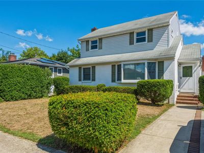 8 John Street, Bethpage, NY, 11714
