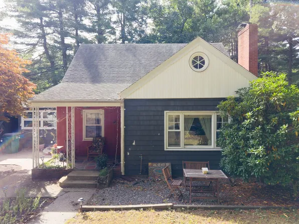 174 Ashburnham Hill Rd, Fitchburg, MA 01420