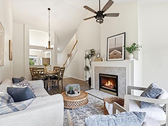 3rd image of 5146 S Surprise Way APT 203