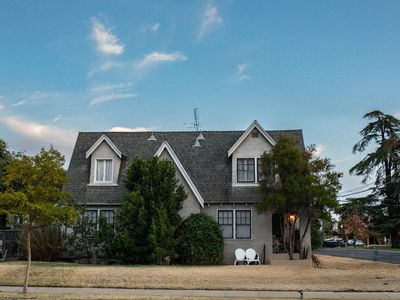 2240 N Van Ness Blvd, Fresno, CA, 93704