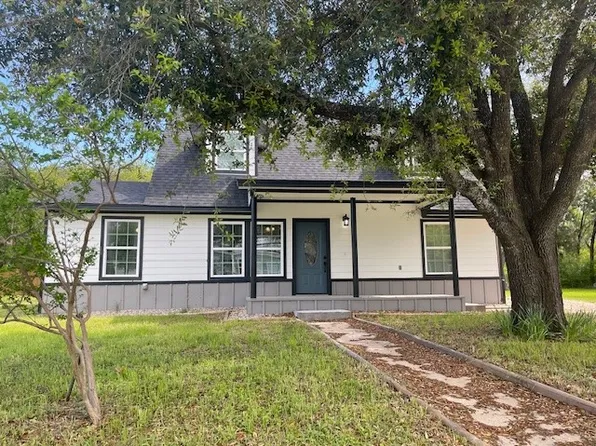 122 5th St, Whitney, TX 76692