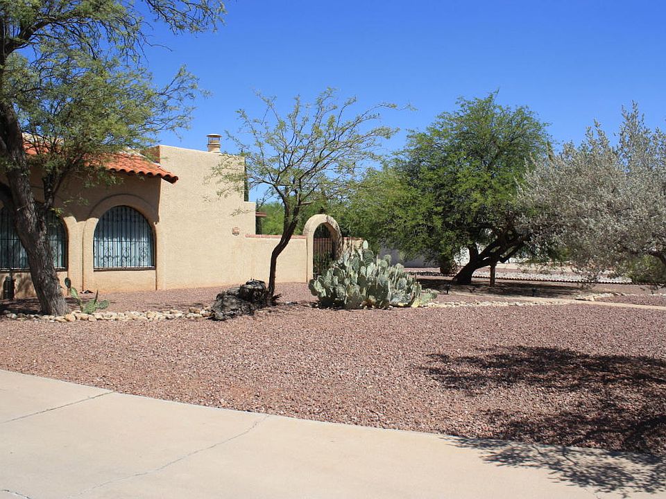 1st image of 7040 E Hacienda Reposo