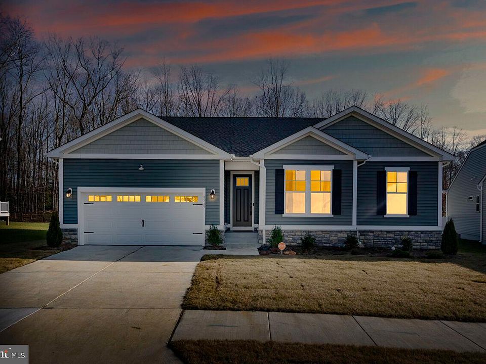 1st image of 8543 Fleetwood Dr