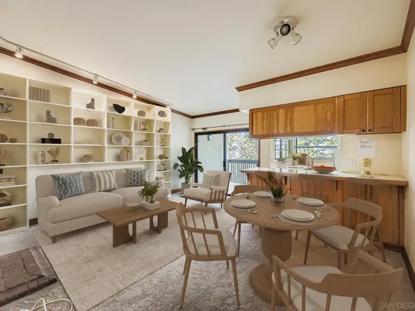 8840 Villa La Jolla Dr Unit 304, La Jolla, CA 92037