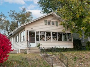 721 S 29th St, South Bend, IN 46615