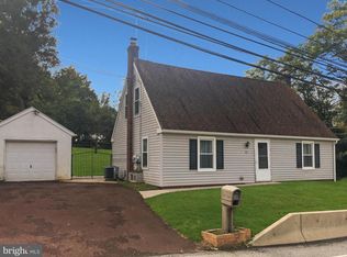 52 Mainland Rd, Harleysville, PA 19438