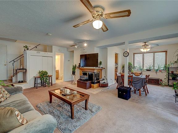2nd image of 2821 Forest Ln #2823