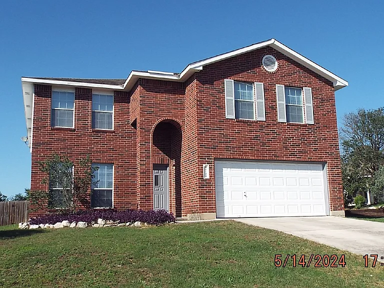 26144 Amber Sky — Photo 1