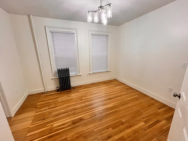642 Elm St #1 — Photo 17