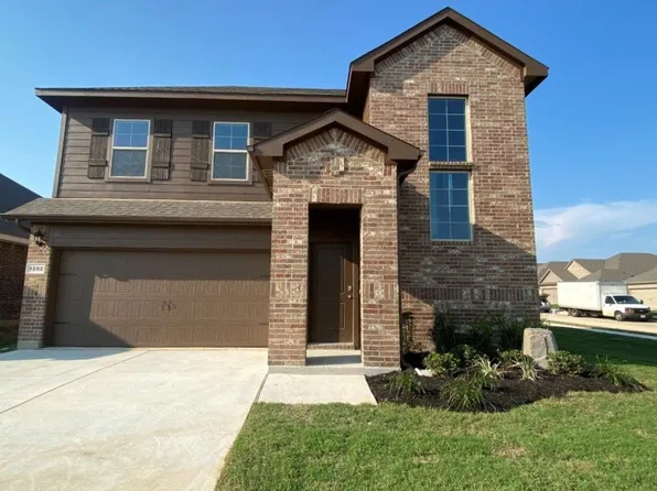 1202 Rockwater Dr, Decatur, TX 76234