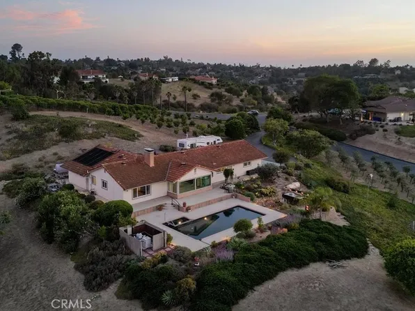 1509 Macadamia Dr, Fallbrook, CA 92028