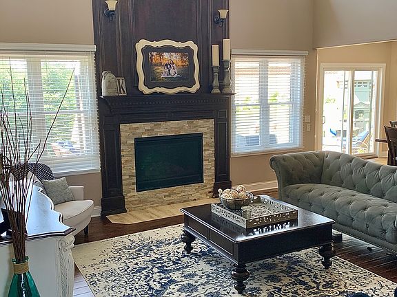 2nd image of 8700 Cullen Ct