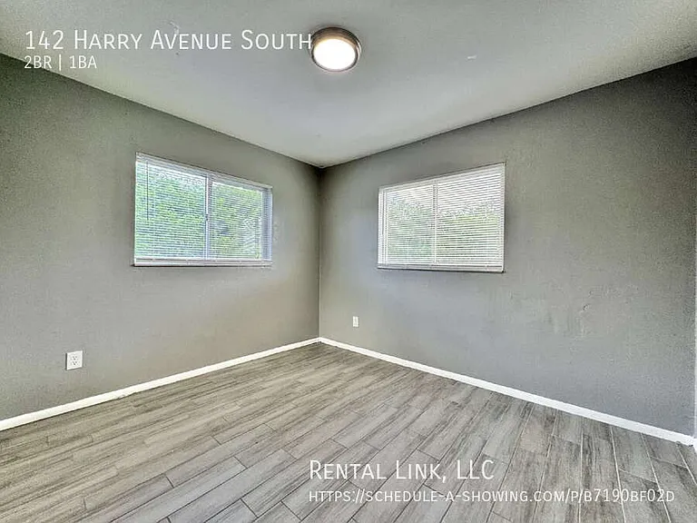 142 Harry Ave S — Photo 15