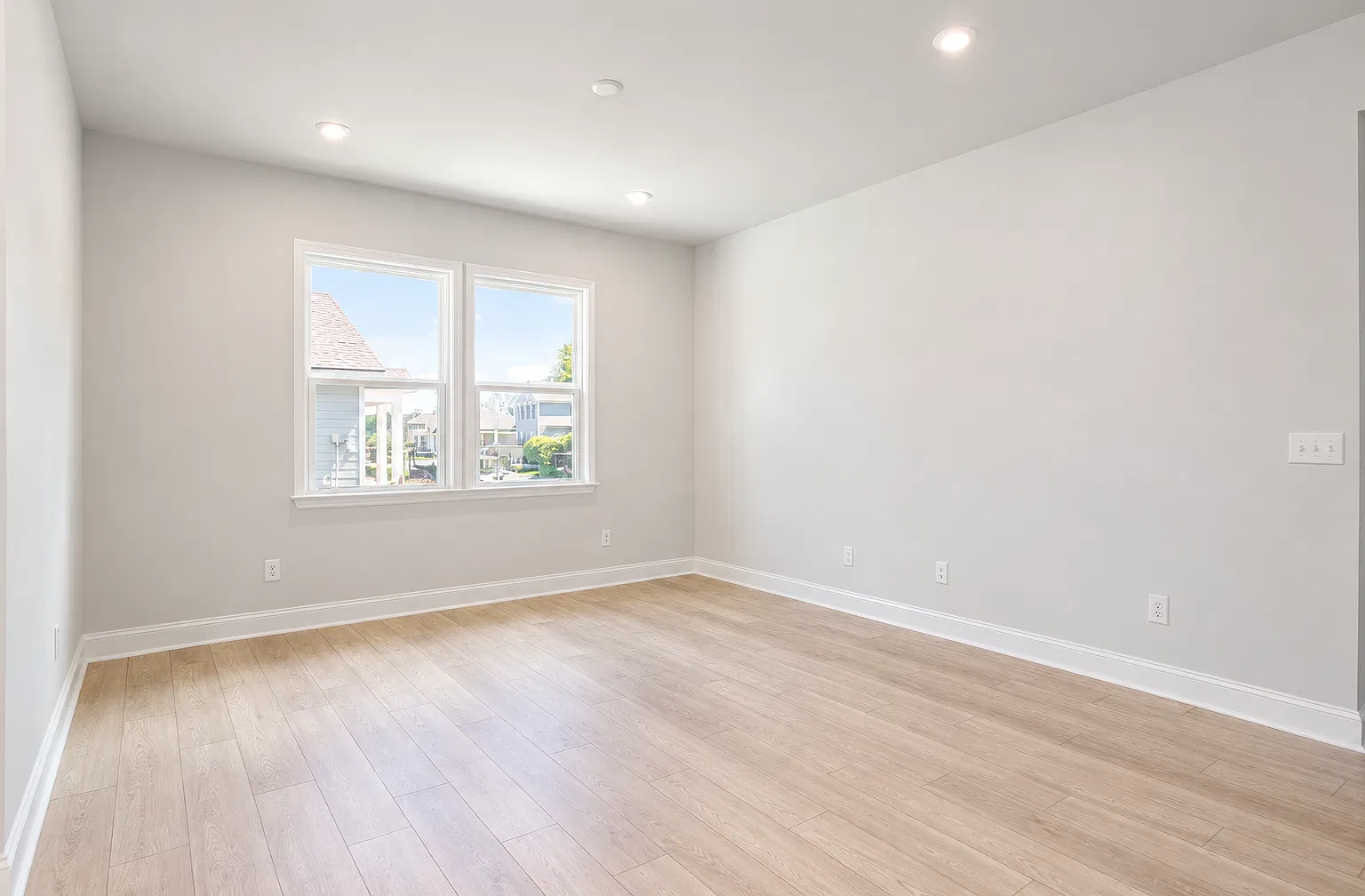 3 bed, 1510 sqft, $2,800 — Photo 3