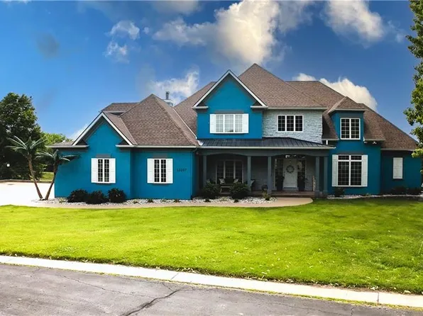 13107 NE Red Bud Blvd, Saint Joseph, MO 64505