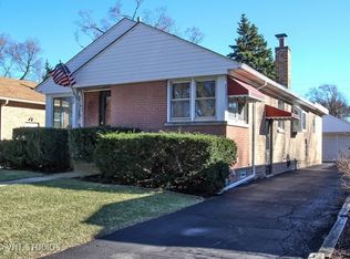1432 Mulford St, Evanston, IL 60202