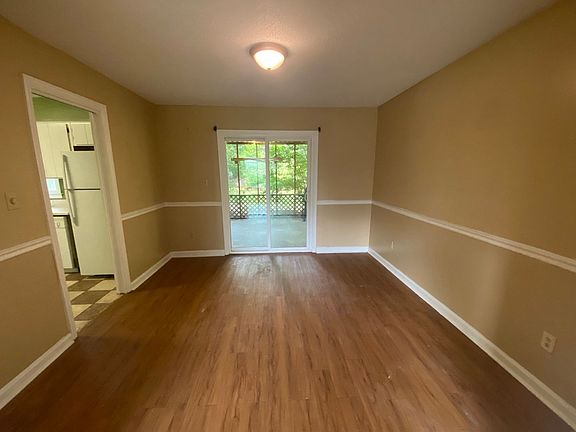 3rd image of 606 Marvin Ave #4B-2Ba-1965Sqft