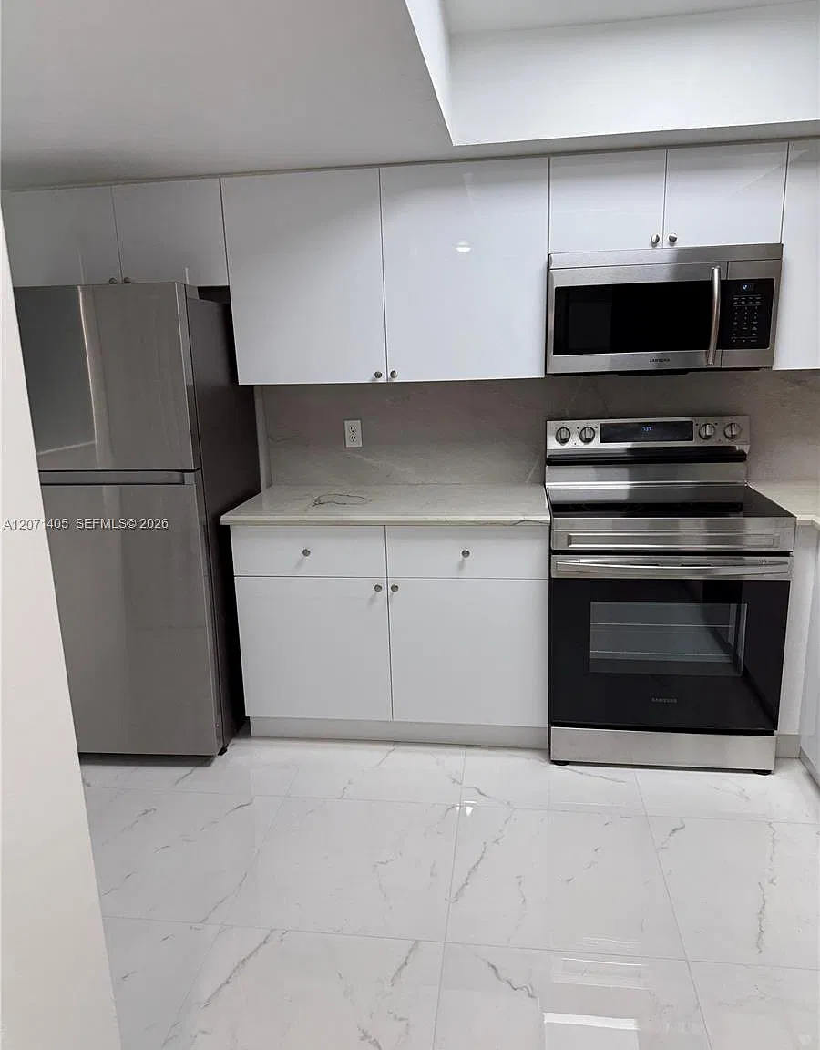 Palm Beach Trace Condo — Photo 1