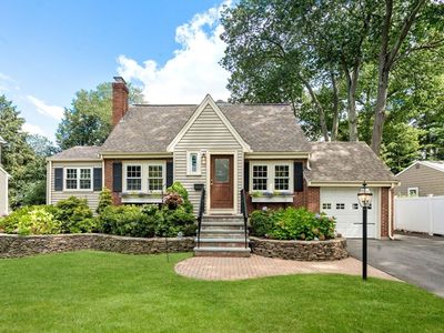 140 Grant St, Needham, MA, 02492