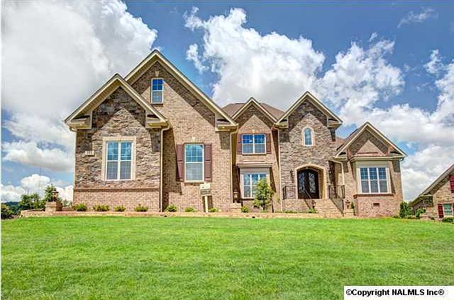 1st image of 111 Forest Bend Dr