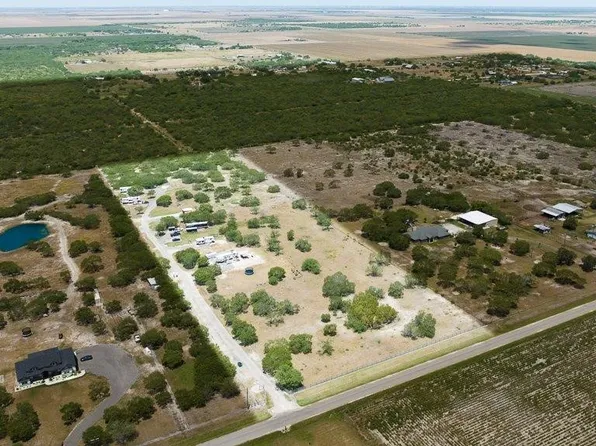 9223 County Road 2249, Sinton, TX 78387