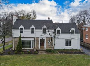 22449 Calverton Rd, Shaker Heights, OH 44122