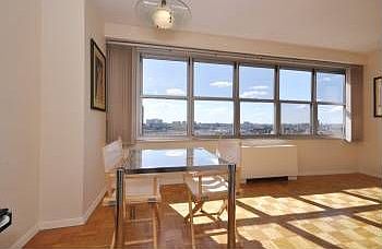 3rd image of 555 Kappock St APT 9U