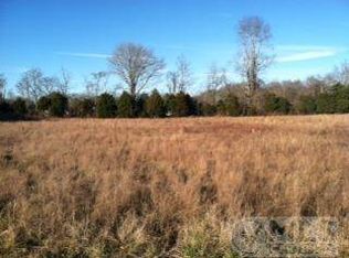 1422 Azalee Ln, Chapel Hill, TN 37034