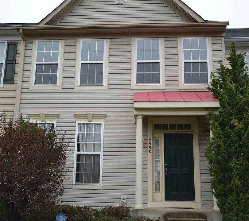 Exterior (Front)