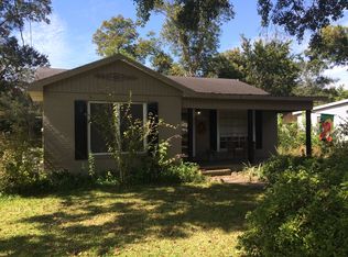 1323 Pamela St, Sulphur, LA 70663