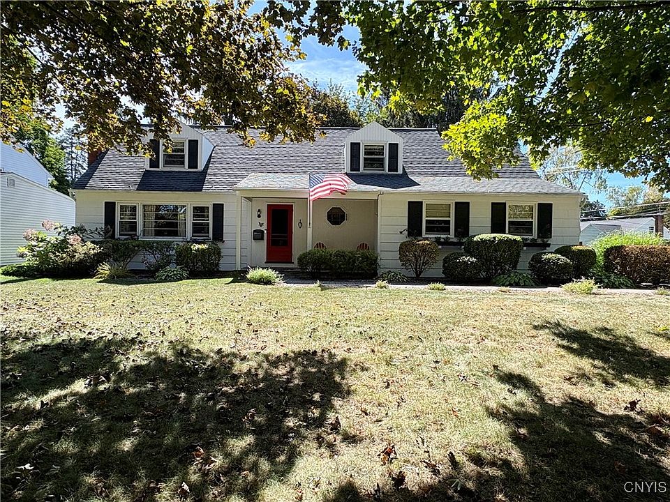 1st image of 311 Hampshire Dr