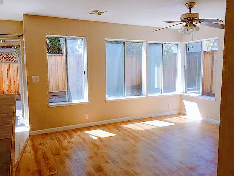 5257 Country Forge Ln — Photo 13
