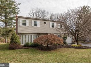 146 Red Rambler Dr, Lafayette Hill, PA 19444