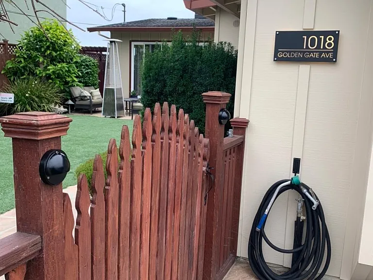 1018 Golden Gate Ave #A — Photo 2