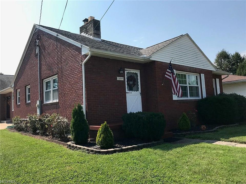 1st image of 2804 Vaughan Ave