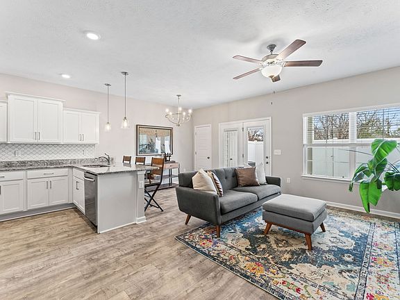 5th image of 4209 Sarazen Ln