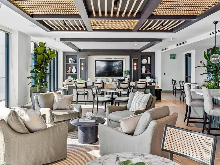 NOVEL Beach Park by Crescent Communities — Photo 9